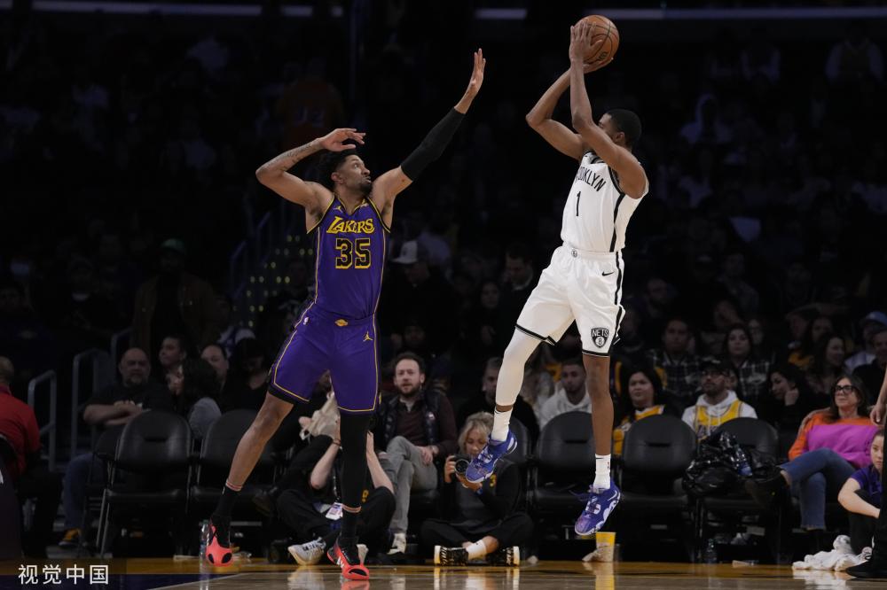 球员时面对 球员时面对